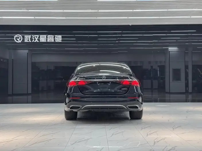 Mercedes-Benz E-Class 2024 Model E 260 L Sports sedan – фото 5