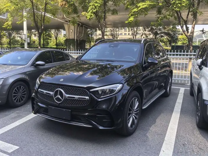 Mercedes-Benz GLC 2025 Model Facelift GLC 300 L 4MATIC Dynamic Model 5 seat – фото 1