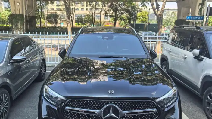 Mercedes-Benz GLC 2025 Model Facelift GLC 300 L 4MATIC Dynamic Model 5 seat – фото 2