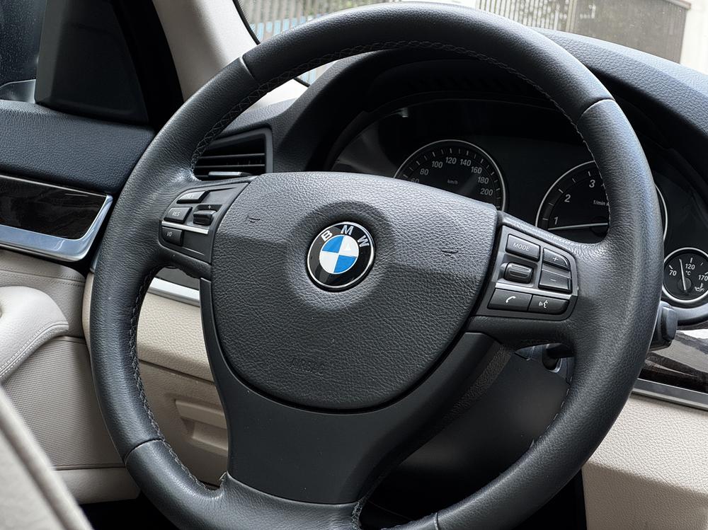 BMW 5 Series 2011 523Li Luxury – фото 15
