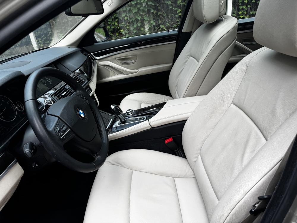 BMW 5 Series 2011 523Li Luxury – фото 19