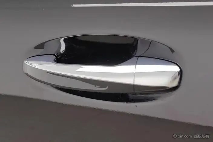 Mercedes-Benz EQB 2025 Model EQB 260 – фото 8