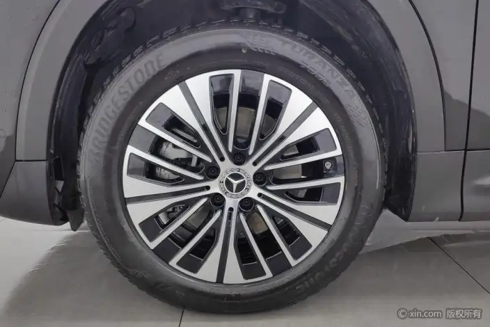 Mercedes-Benz EQB 2025 Model EQB 260 – фото 9