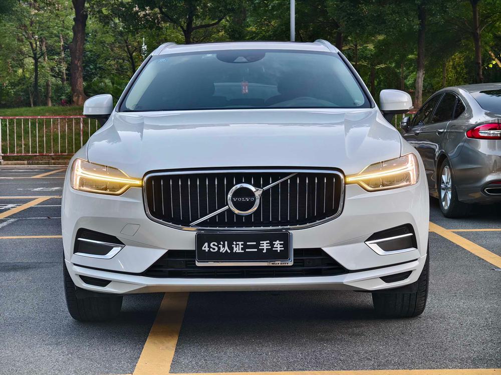 Volvo XC60 2020 T5 AWD Smart Luxury – фото 2