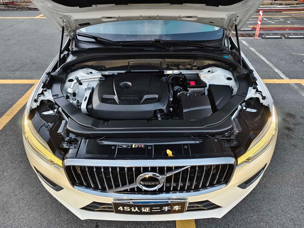 Volvo XC60 2020 T5 AWD Smart Luxury – фото 9