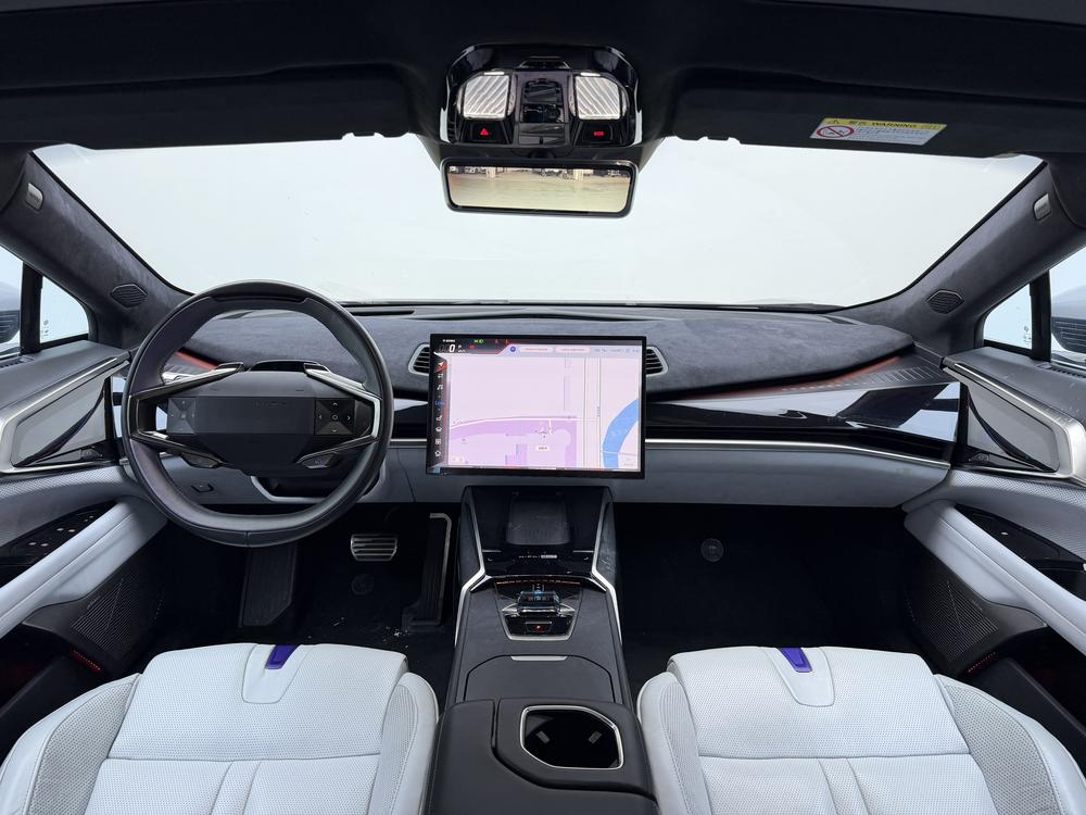 HiPhi Z Раздел 2023 5 seat Edition – фото 14