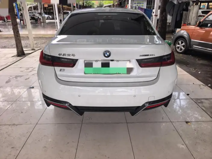 BMW i3 2025 Model eDrive35L – фото 3