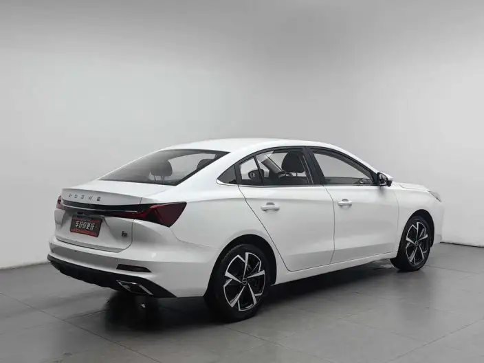 Roewe i5 2023 Model 1.5L CVT Zunrong Edition