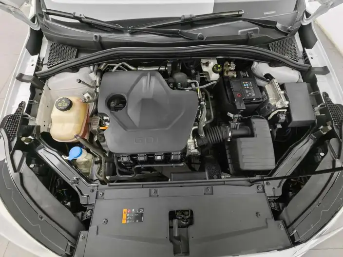 Roewe i5 2023 Model 1.5L CVT Zunrong Edition – фото 5