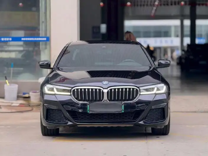 BMW 5 Series PHEV 2022 Model 535Le M Sports Set – фото 2