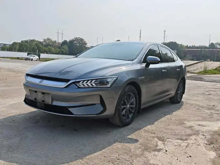 Qin Plus EV 2023 Model 510KM Travel Edition – фото 1