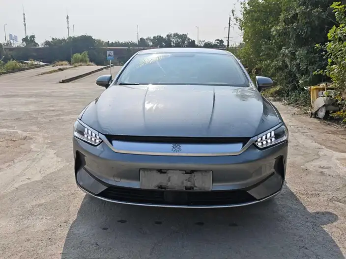 Qin Plus EV 2023 Model 510KM Travel Edition – фото 2