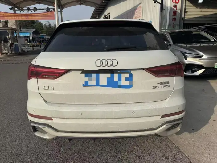 AUDI Q3 2025 Model quattro 45th Anniversary Collector Edition Edition 35 TFSI Fashion Dynamic Model – фото 5