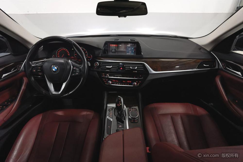 BMW 5 Series 2018 528Li Launch Special Edition – фото 12