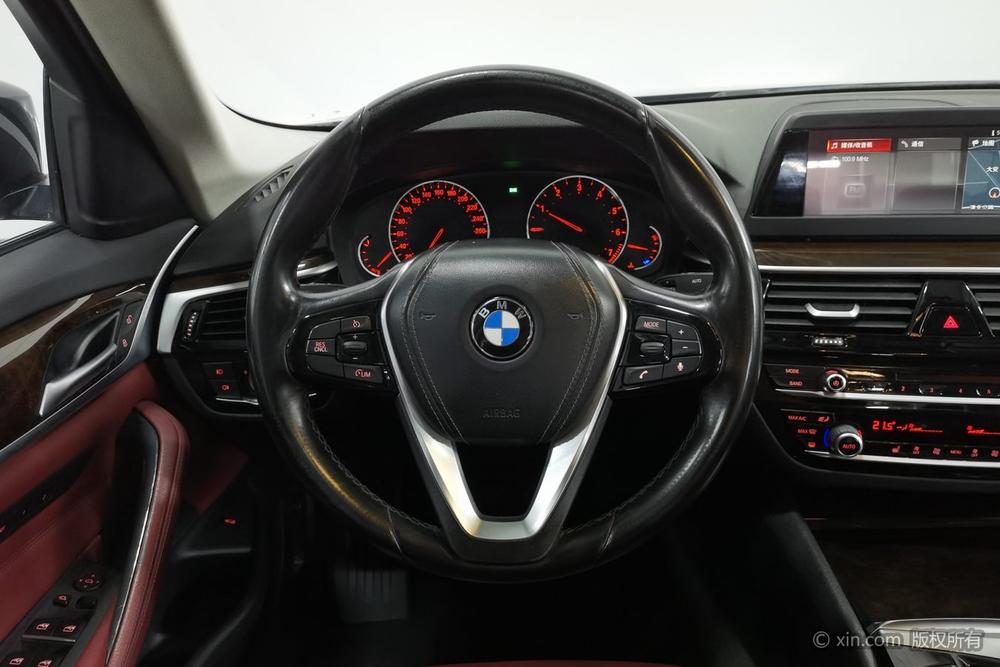 BMW 5 Series 2018 528Li Launch Special Edition – фото 13