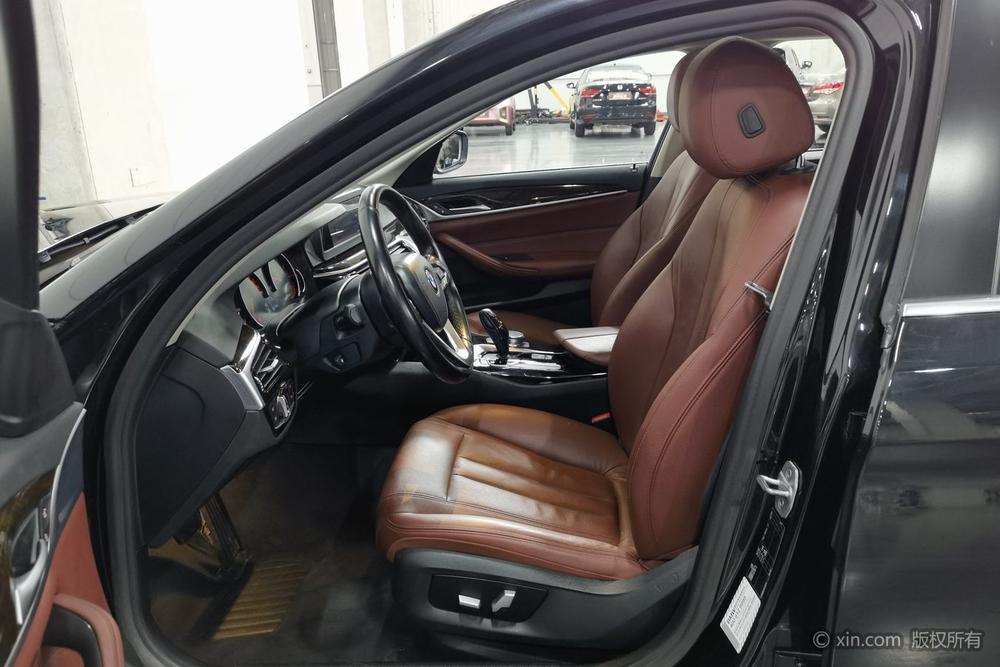 BMW 5 Series 2018 528Li Launch Special Edition – фото 17