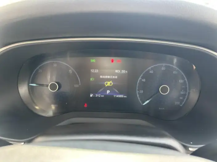 Hongqi E-QM5 2023 Model 560KM PLUS Edition 140kW – фото 9