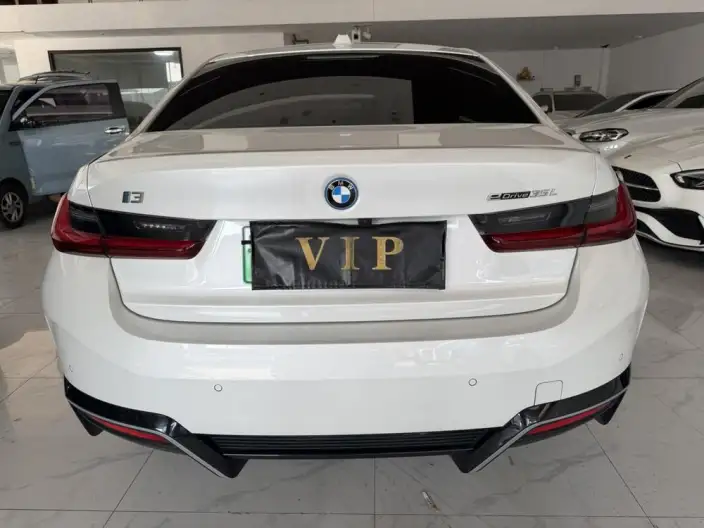 BMW i3 2025 Model eDrive35L – фото 5