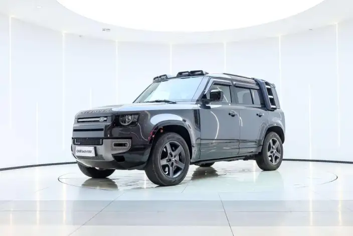 Land Rover Defender 2023 Model Facelift 110 P400 X-Dynamic HSE – фото 1