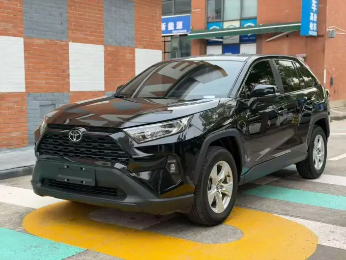 Toyota RAV4 2024 Model 2.0L CVT 2WD Urban Edition – фото 1