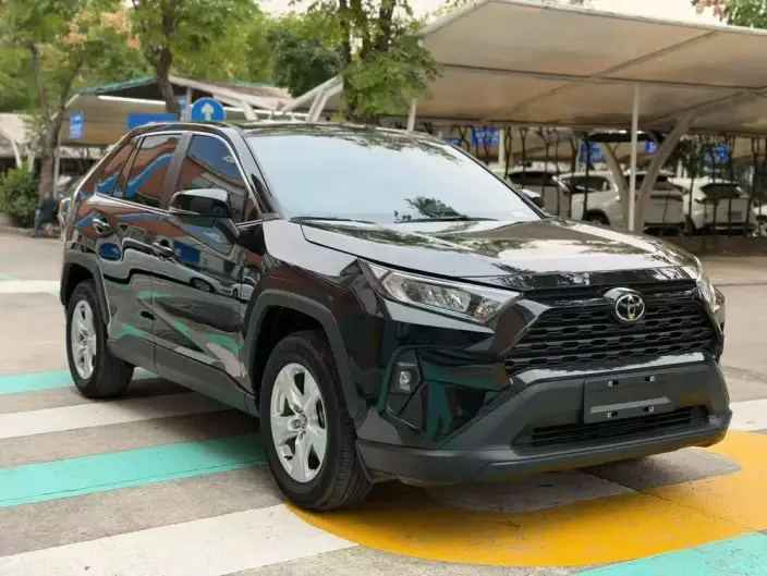 Toyota RAV4 2024 Model 2.0L CVT 2WD Urban Edition – фото 3