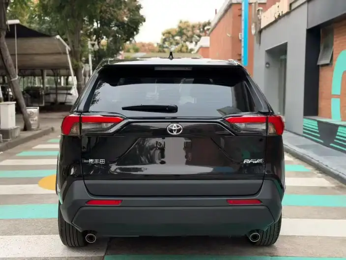 Toyota RAV4 2024 Model 2.0L CVT 2WD Urban Edition – фото 5