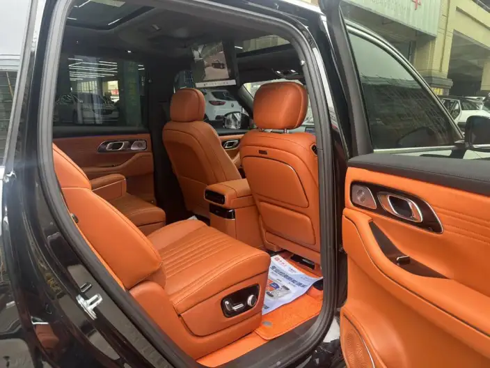 Geely M9 2025 Model 210km 4WD Pilot Edition – фото 9