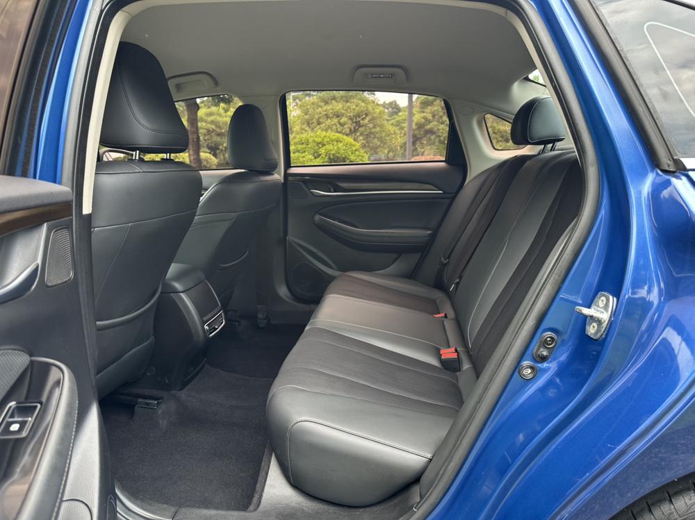 GAC Trumpchi GA6 Модель 2019 года 270T автоматическое Elite Edition – фото 26