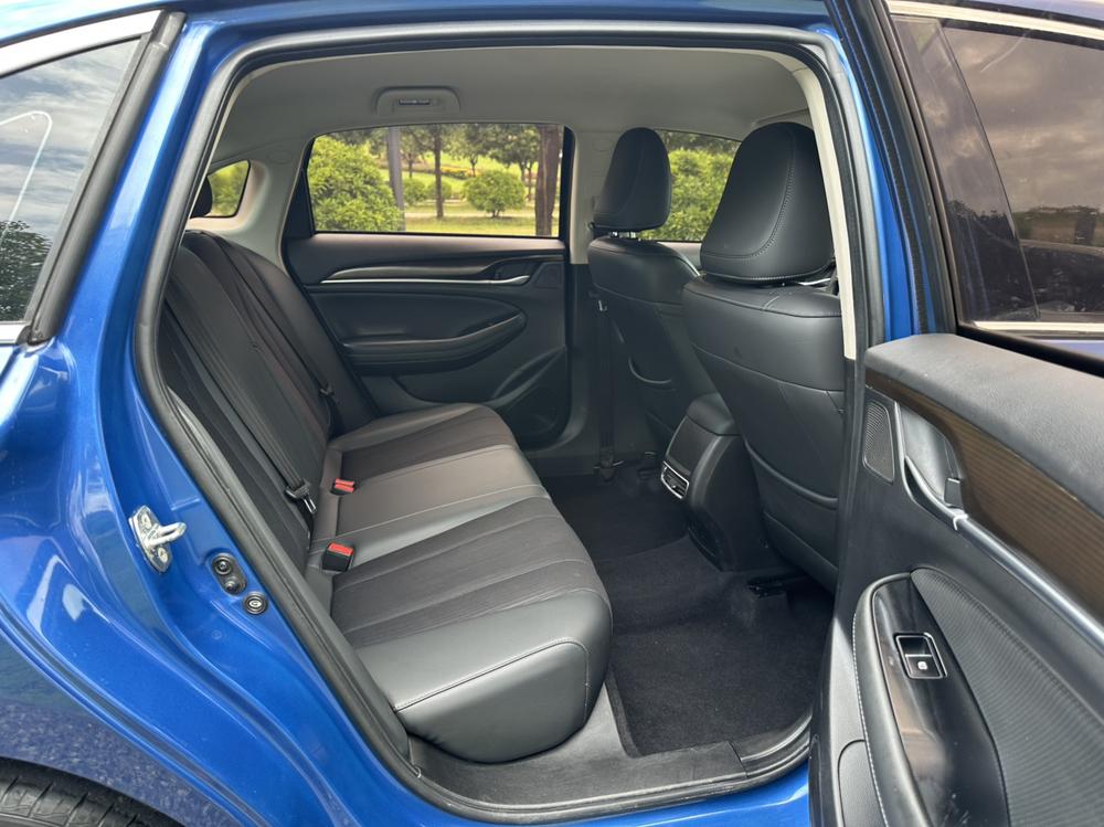 GAC Trumpchi GA6 Модель 2019 года 270T автоматическое Elite Edition – фото 28