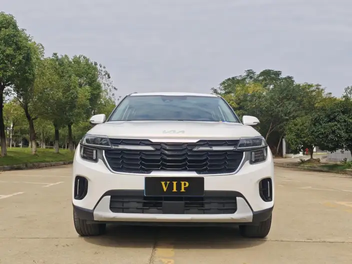 Kia Seltos 2023 Model 1.5L IVT Deluxe Edition