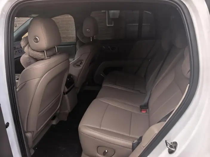 Li Auto i6 2025 Model 2WD Standard Edition – фото 9