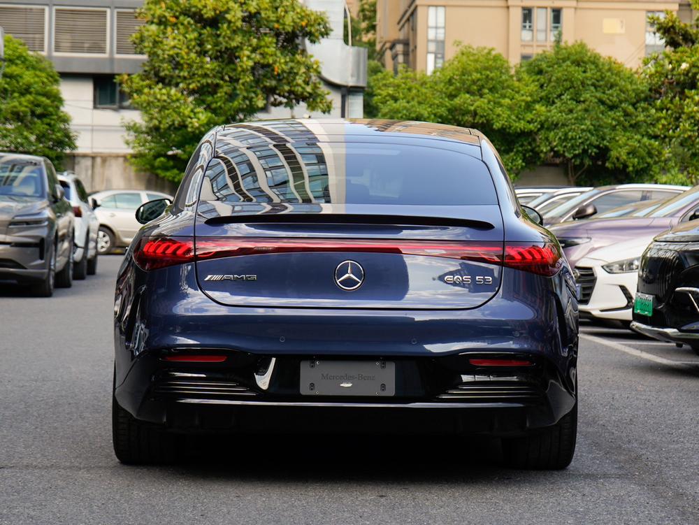 Mercedes-Benz EQS AMG 2022 AMG EQS 53 4MATIC+ – фото 5