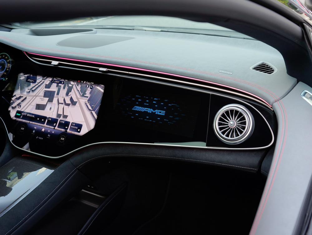 Mercedes-Benz EQS AMG 2022 AMG EQS 53 4MATIC+ – фото 10