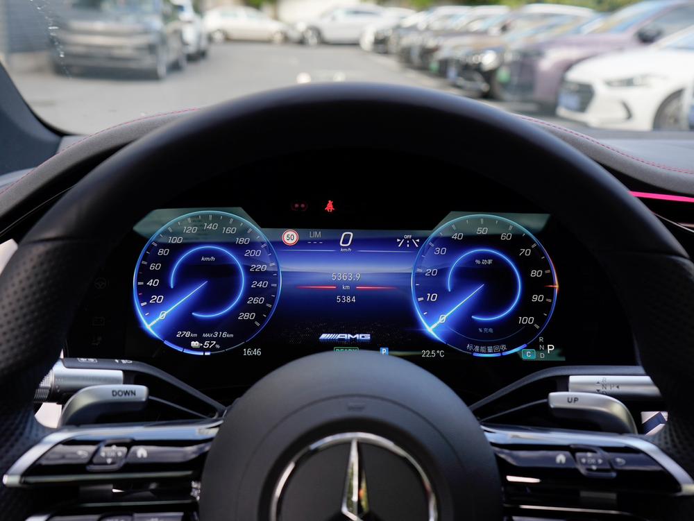 Mercedes-Benz EQS AMG 2022 AMG EQS 53 4MATIC+ – фото 13