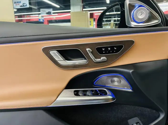 Mercedes-Benz E-Class 2025 Model E 300 L Luxury Model sedan – фото 9