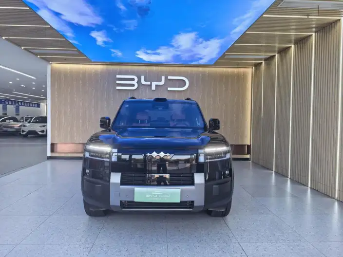 Titan 7 PHEV 2025 Model 190KM 4WD Ultra Edition