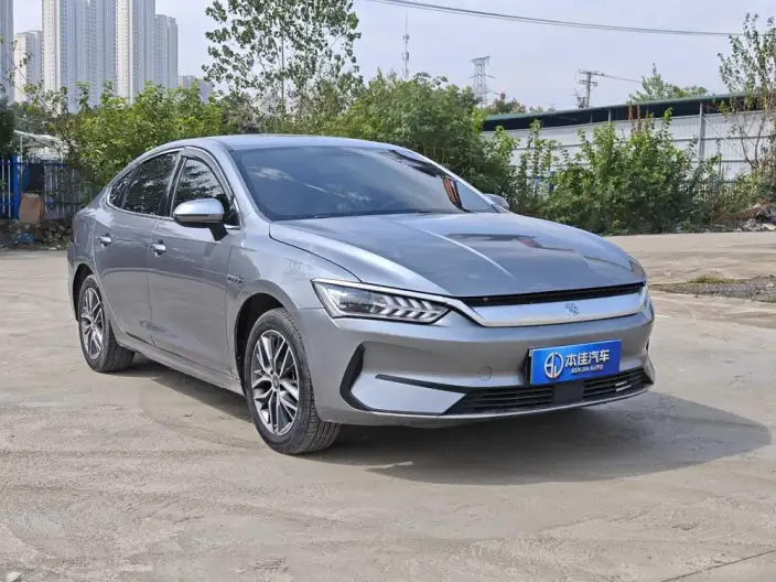 Qin Plus EV 2024 Model Honor Edition 510KM Leading Model – фото 3