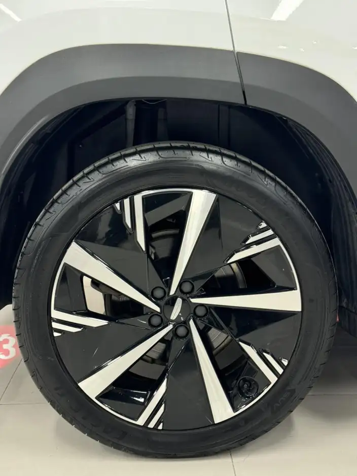 Geely Boyue L 2023 Model 2.0TD DCT Noble Model – фото 10