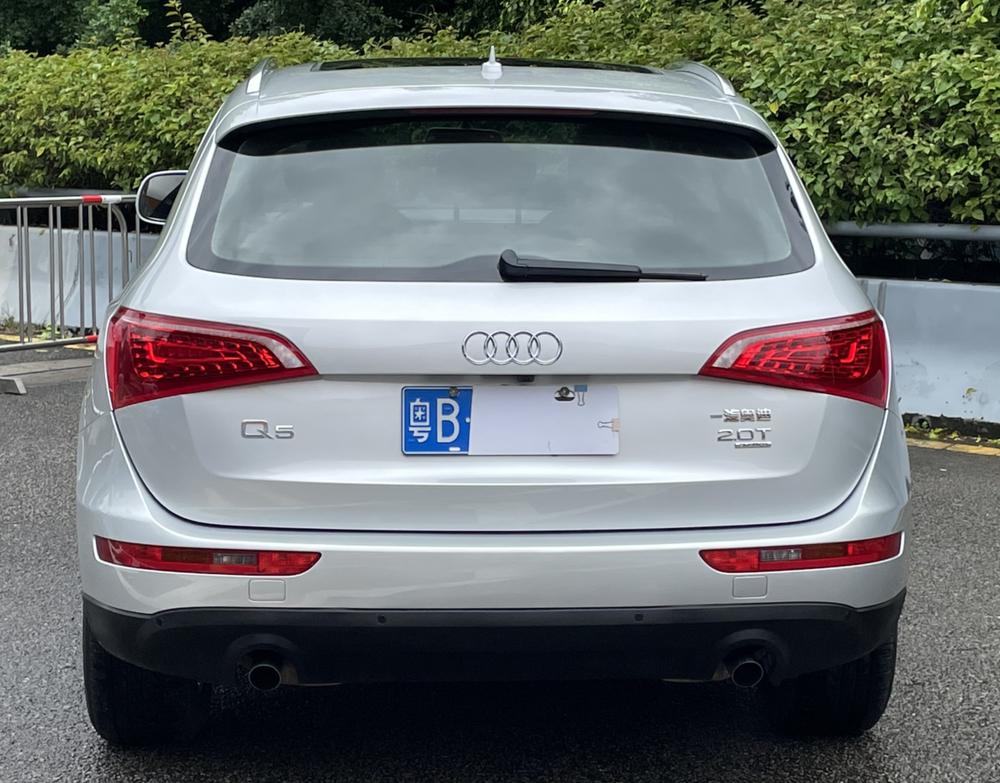 Audi Q5 2012 2.0 TFSI Comfort – фото 4
