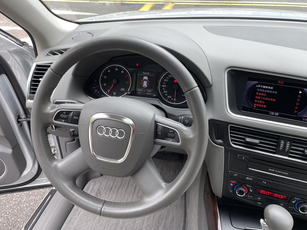 Audi Q5 2012 2.0 TFSI Comfort – фото 15