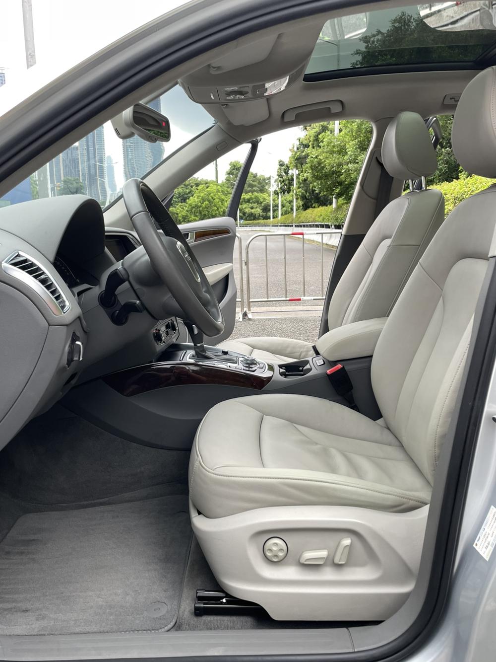 Audi Q5 2012 2.0 TFSI Comfort – фото 17