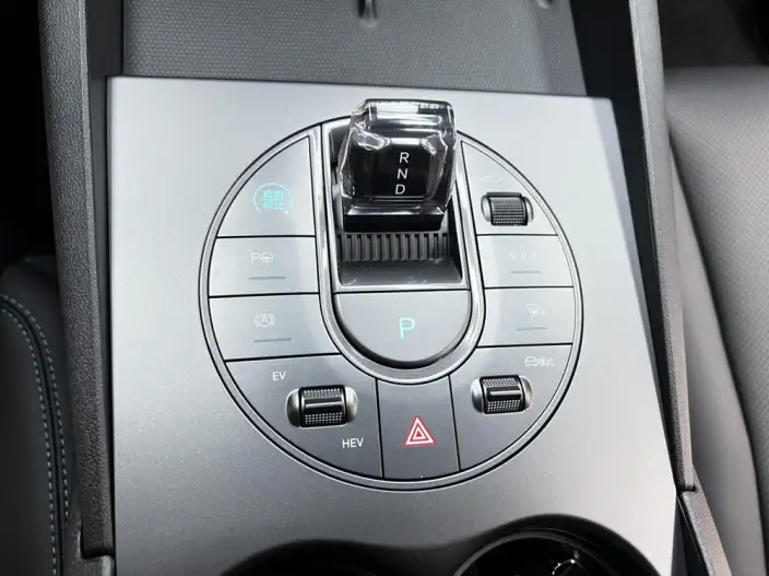BYD Seal 06 DM 2025 Model Smart Driving Edition DM-i 80KM Luxury Model – фото 9