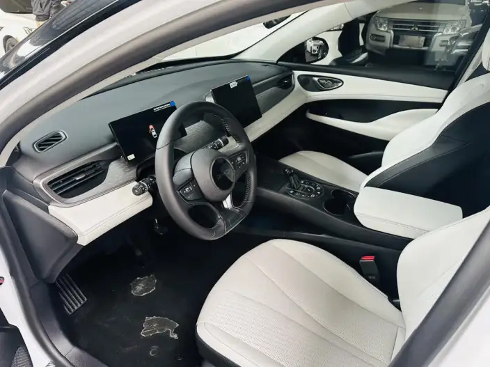 BYD Seal 05DM 2025 Model Smart Driving Edition DM-i 55KM Luxury Model – фото 8