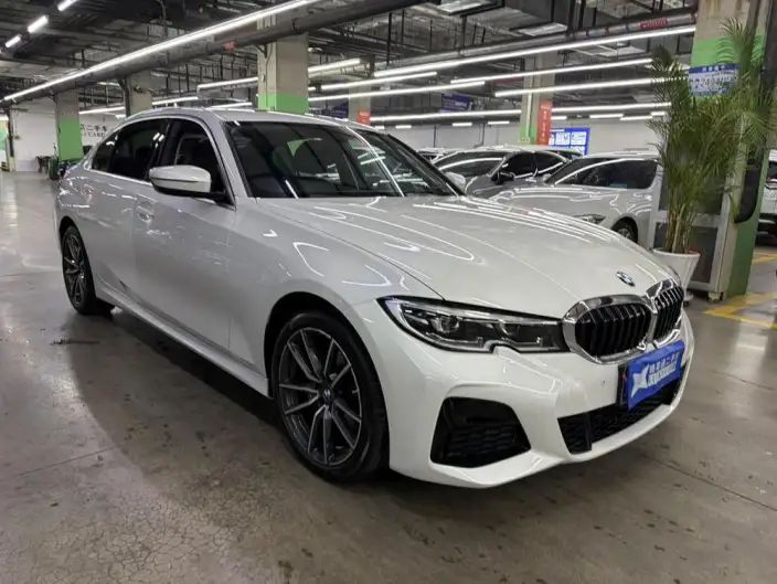 BMW 3 Series 2022 Model Facelift 320Li M Sports Set – фото 3