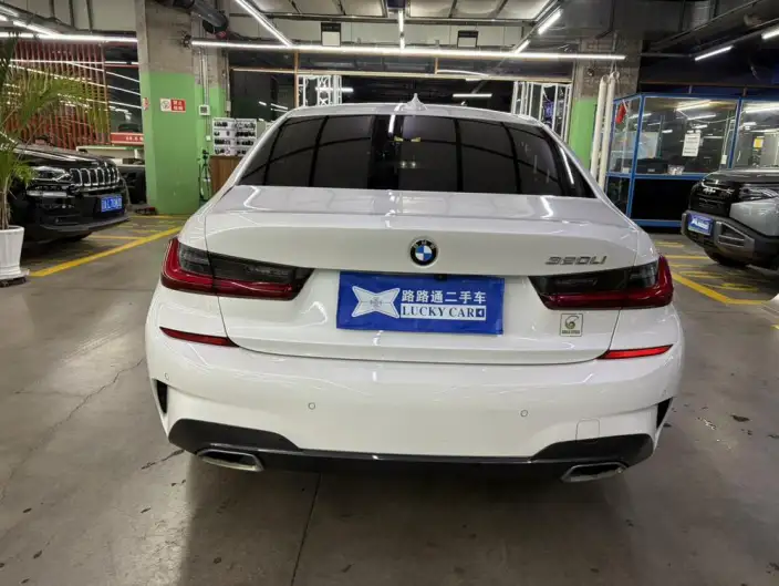 BMW 3 Series 2022 Model Facelift 320Li M Sports Set – фото 5
