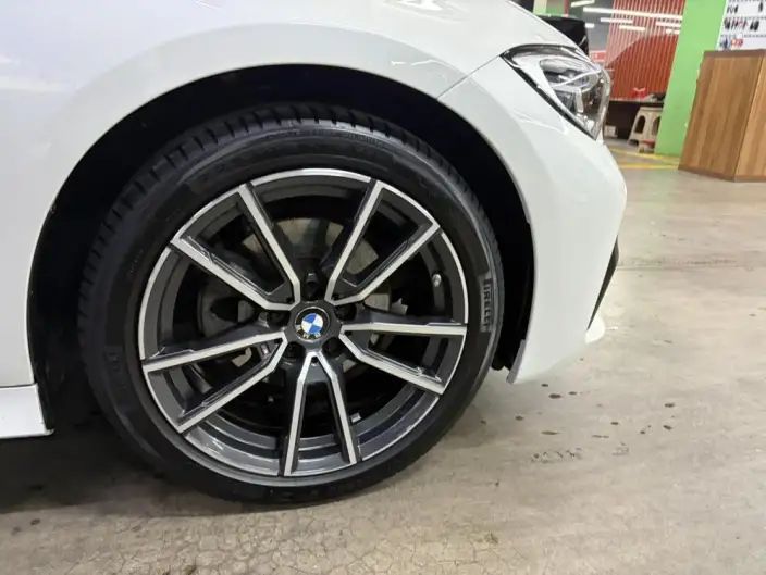 BMW 3 Series 2022 Model Facelift 320Li M Sports Set – фото 7