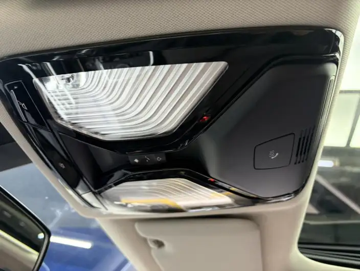 BMW 3 Series 2022 Model Facelift 320Li M Sports Set – фото 9