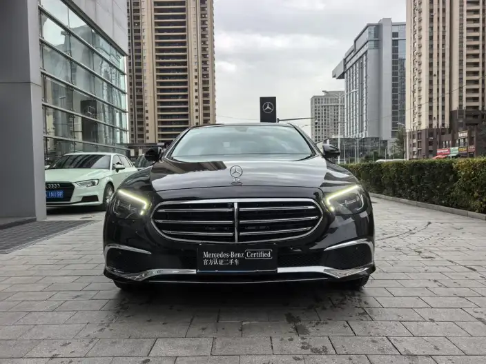 Mercedes-Benz E-Class 2022 Model E 300 L Luxury Model sedan – фото 2
