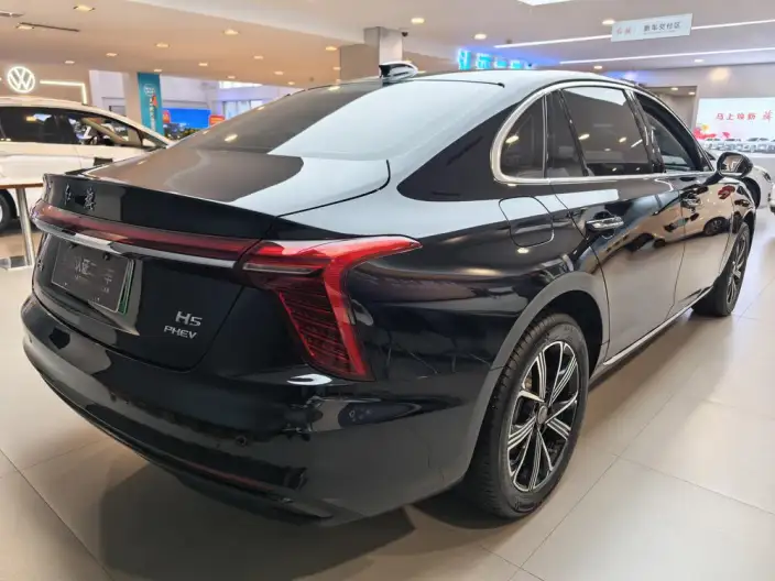 Hongqi H5 PHEV 2025 Model 130 Chao Hybrid Edition – фото 6