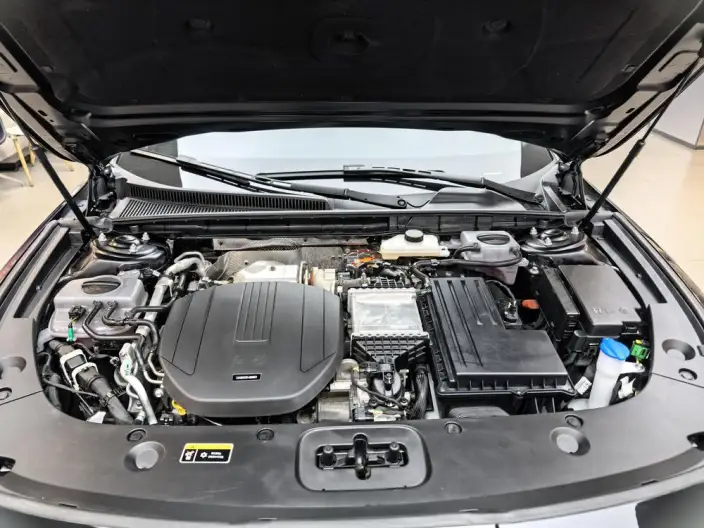 Hongqi H5 PHEV 2025 Model 130 Chao Hybrid Edition – фото 7